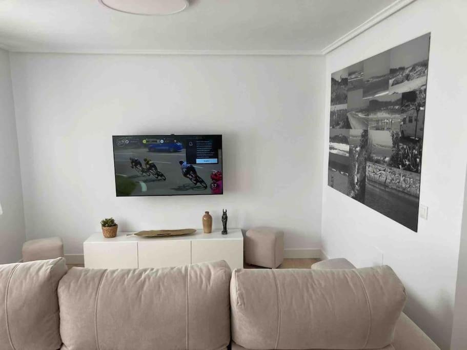 Ferienwohnung Piso Centrico Con Garaje Privado Gratis Santander Exterior foto